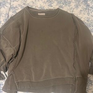 Camden sweater in dolphin size M